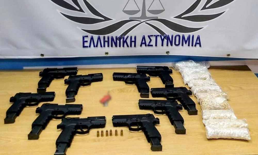 Συναγερμός στον Έβρο: Κατάσχεση όπλων made in Turkey